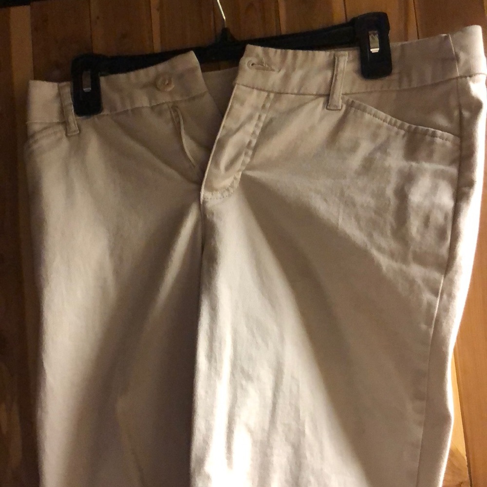 Capri pants